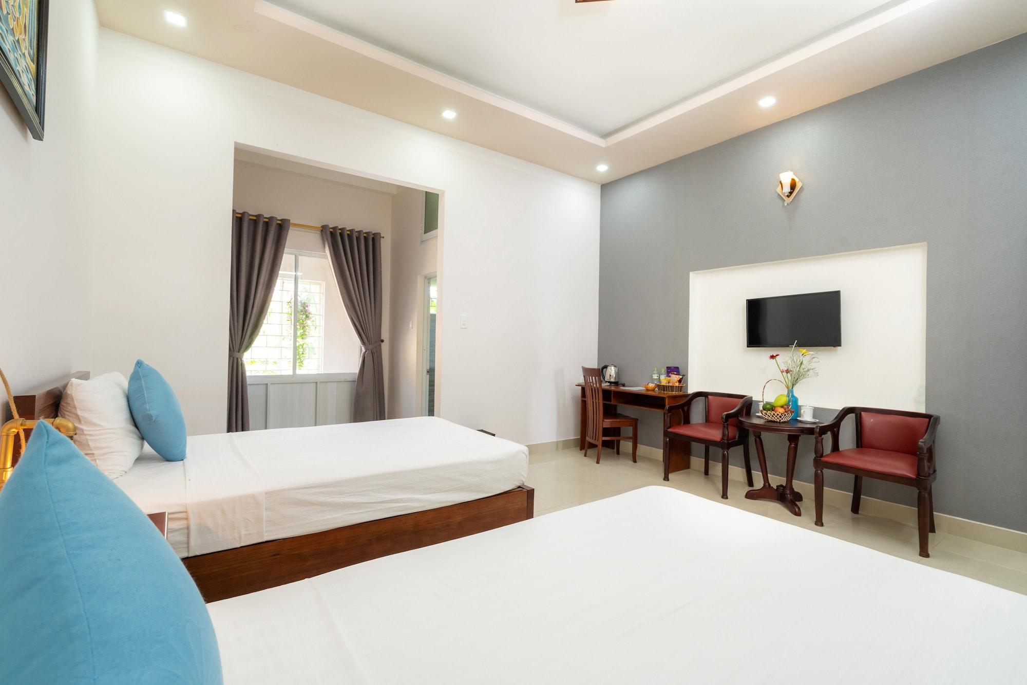 Big Sea Villa Hoi An Riverside Экстерьер фото