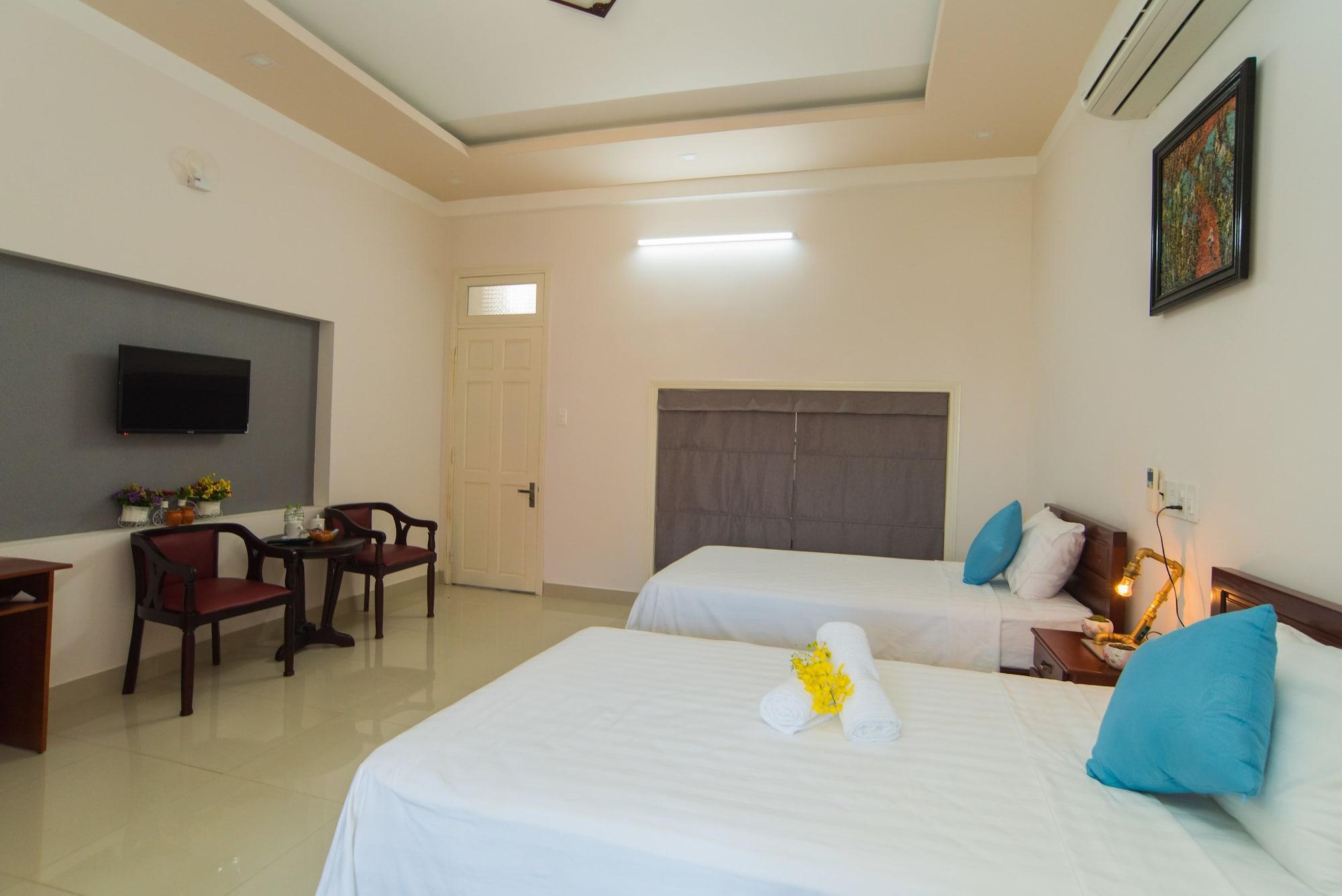 Big Sea Villa Hoi An Riverside Экстерьер фото