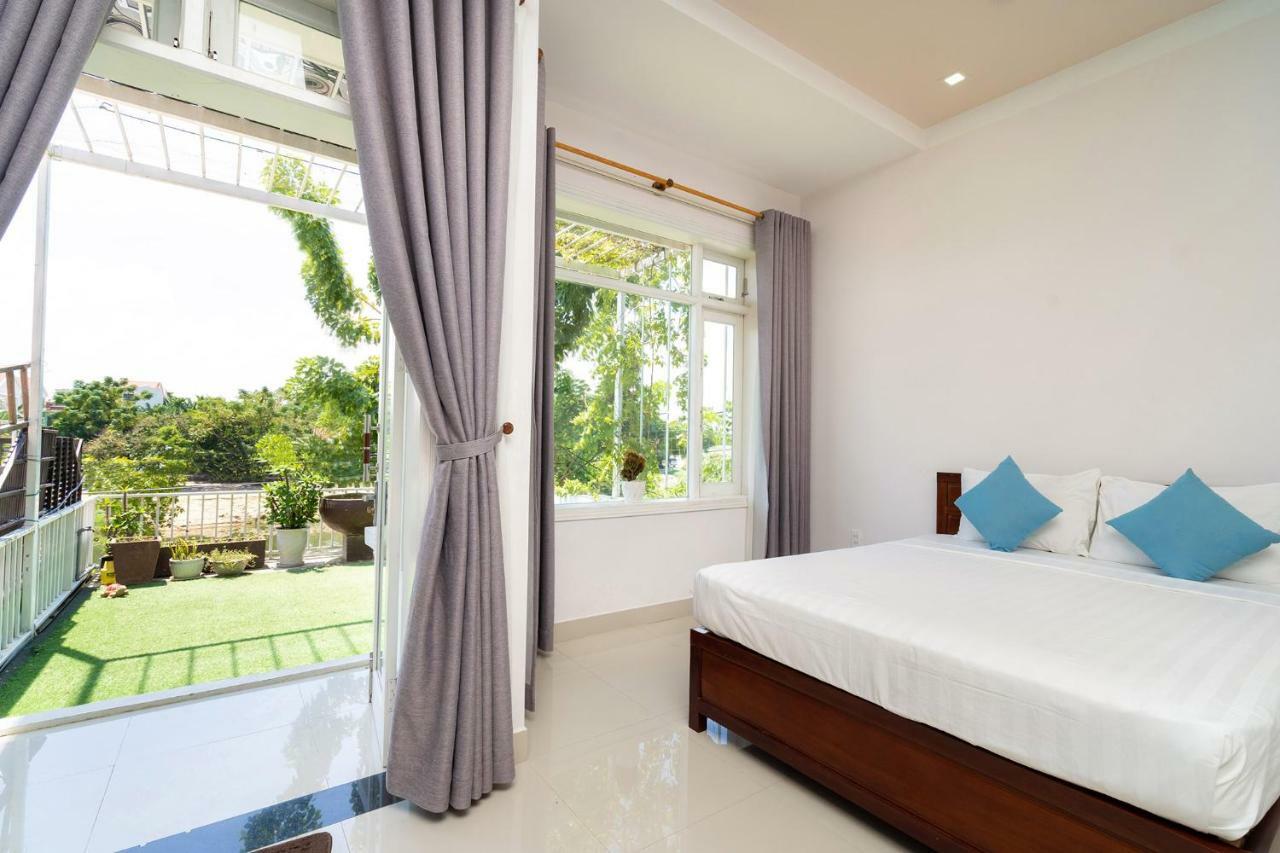 Big Sea Villa Hoi An Riverside Экстерьер фото